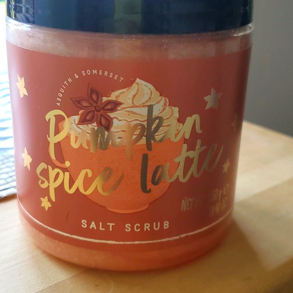 Pumpkin spice latte salt scrub